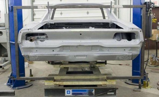 Foto - 68 model otomobili baştan aşağıya yeniledi!