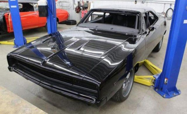 Foto - 68 model otomobili baştan aşağıya yeniledi!