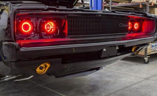 Foto - 68 model otomobili baştan aşağıya yeniledi!