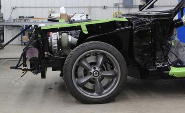 Foto - 68 model otomobili baştan aşağıya yeniledi!