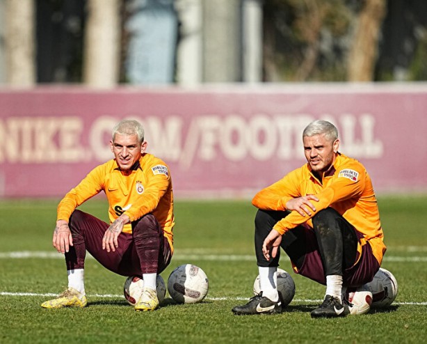 Foto - 69 milyon kez görüntülendi: Galatasaray'dan sosyal medyayı sallayan fotoğraf!