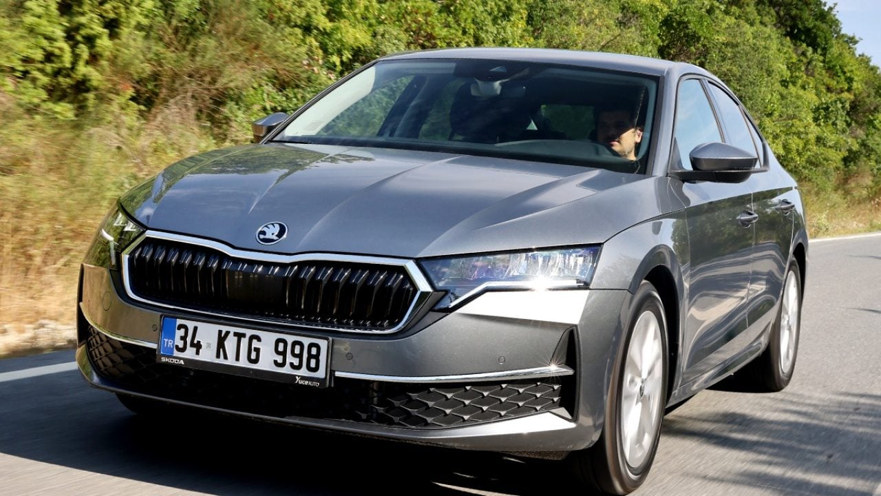 Foto - 6'euroluk civata dert açtı! 1.7 milyon otomobil geri çağırıldı