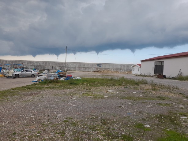 Foto - 6'sı birden etrafı sardı! Karadeniz'de hortum paniği