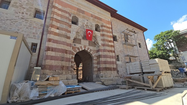 Foto - 7 asırlık Gök Medrese'de hummalı çalışma
