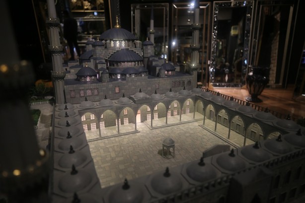 Foto - 7 bin parçayla Sultanahmet Camisi'nin maketi yapıldı
