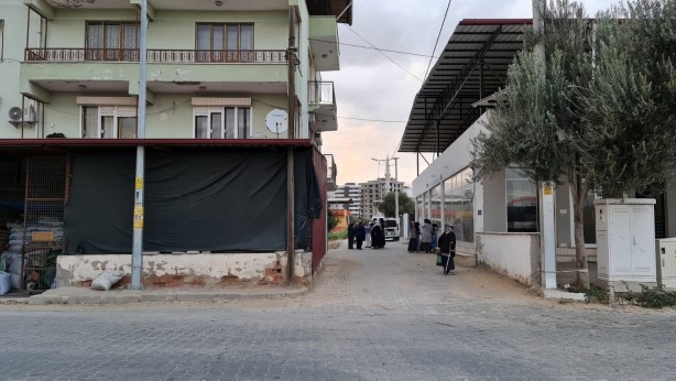 Foto - 7 çocuk annesi 68 yaşındaki kadın asılı halde bulundu!