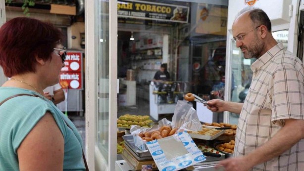 Foto - 7 metrekarelik dükkanda 100 yıllık tatlı durağı