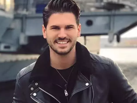 Foto - 7 şiddetinde depreme yakalanan Tolgahan Sayışman'a saatlerce ulaşılamamıştı! Yeni gelişme ortaya çıktı