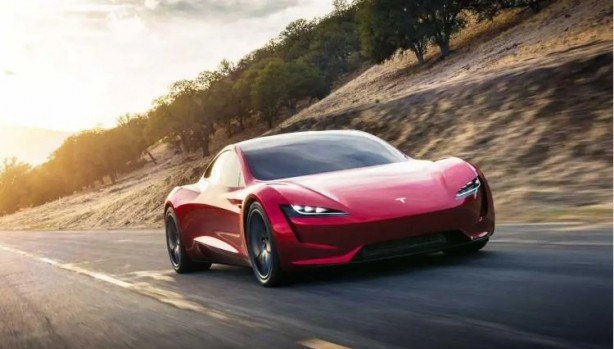 Foto - 7 yıl ertelenen Tesla Roadster'ın çıkış tarihi netleşti