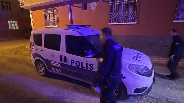 Foto - 70 yaşındaki depremzede kapkaççıların hedefi oldu