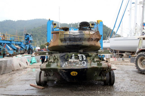 Foto - 76 yıllık tank turizm için "batırılacak"