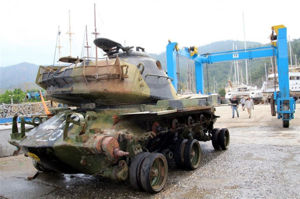 Foto - 76 yıllık tank turizm için "batırılacak"