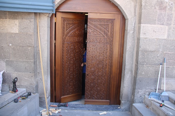 Foto - 8 asırlık Cami Kebir kapılarına kavuştu