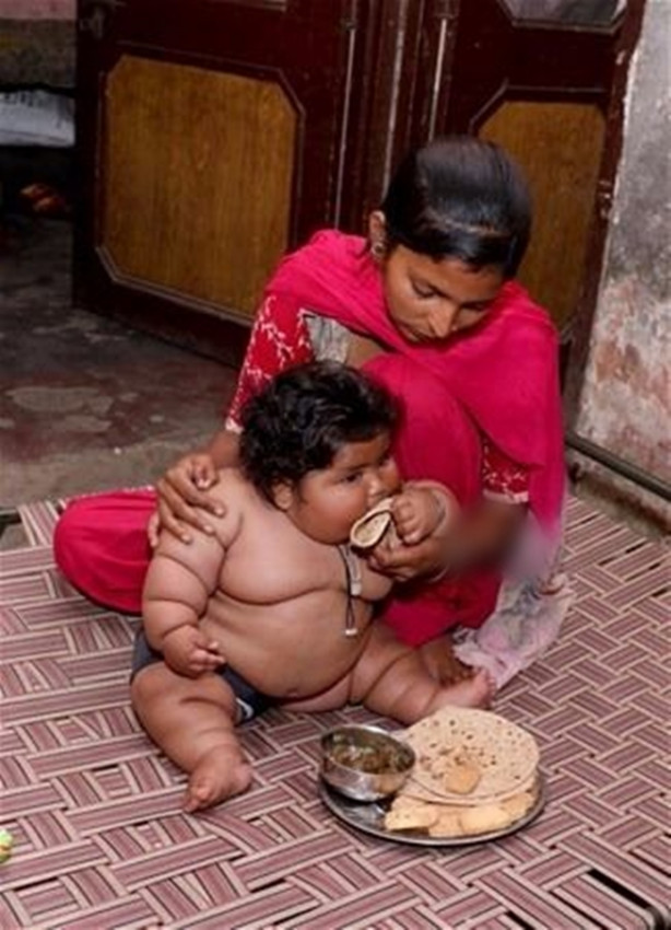 Foto - 8 aylık ama tam 17 kilo!