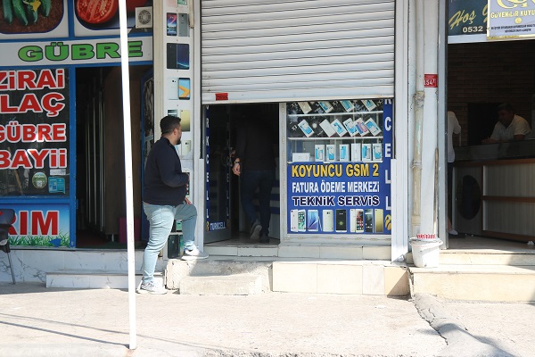 Foto - 8 katlı apartmanda tek başına yaşıyor! 95 yaşındaki Fuat Dede o binayı terk etmiyor