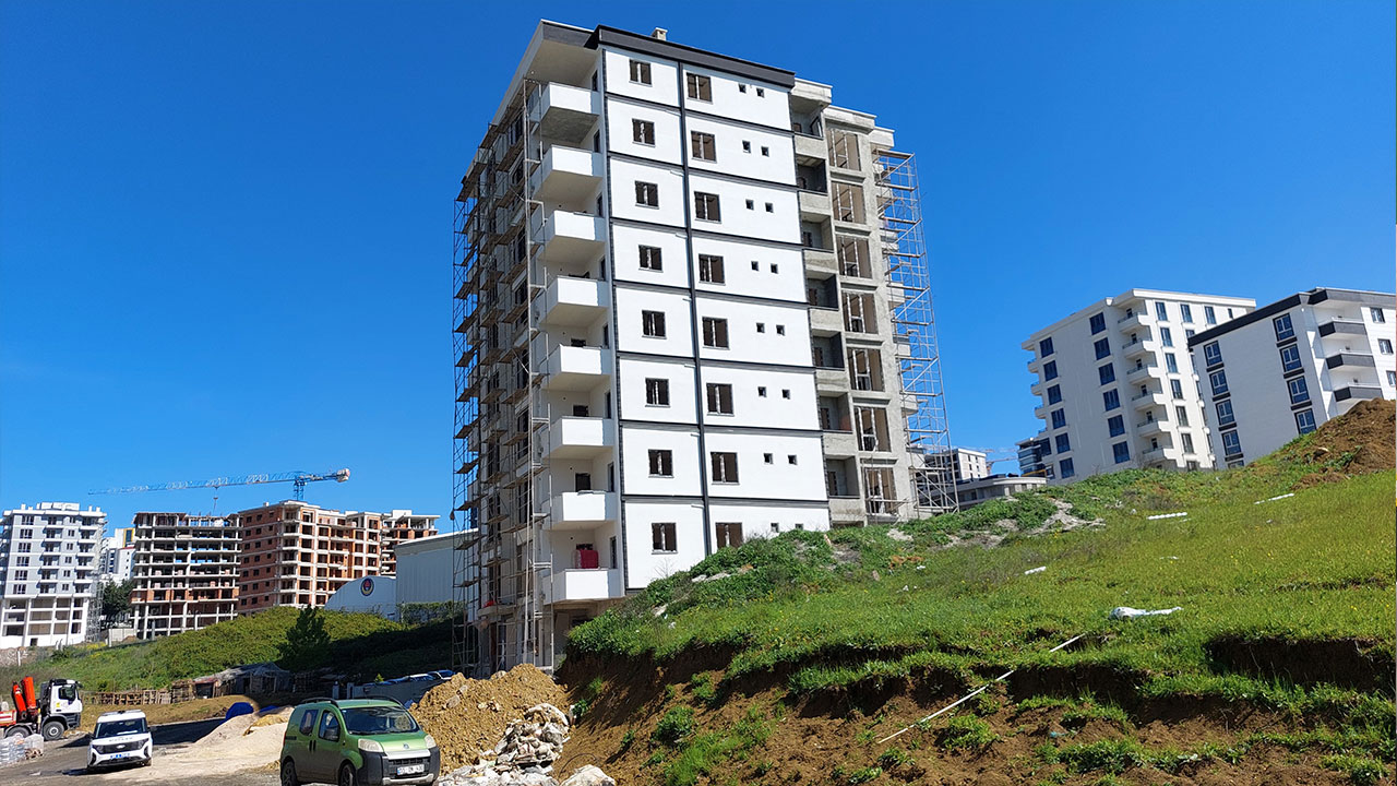 Foto - 8 katlı inşaatta facianın eşiğinden dönüldü