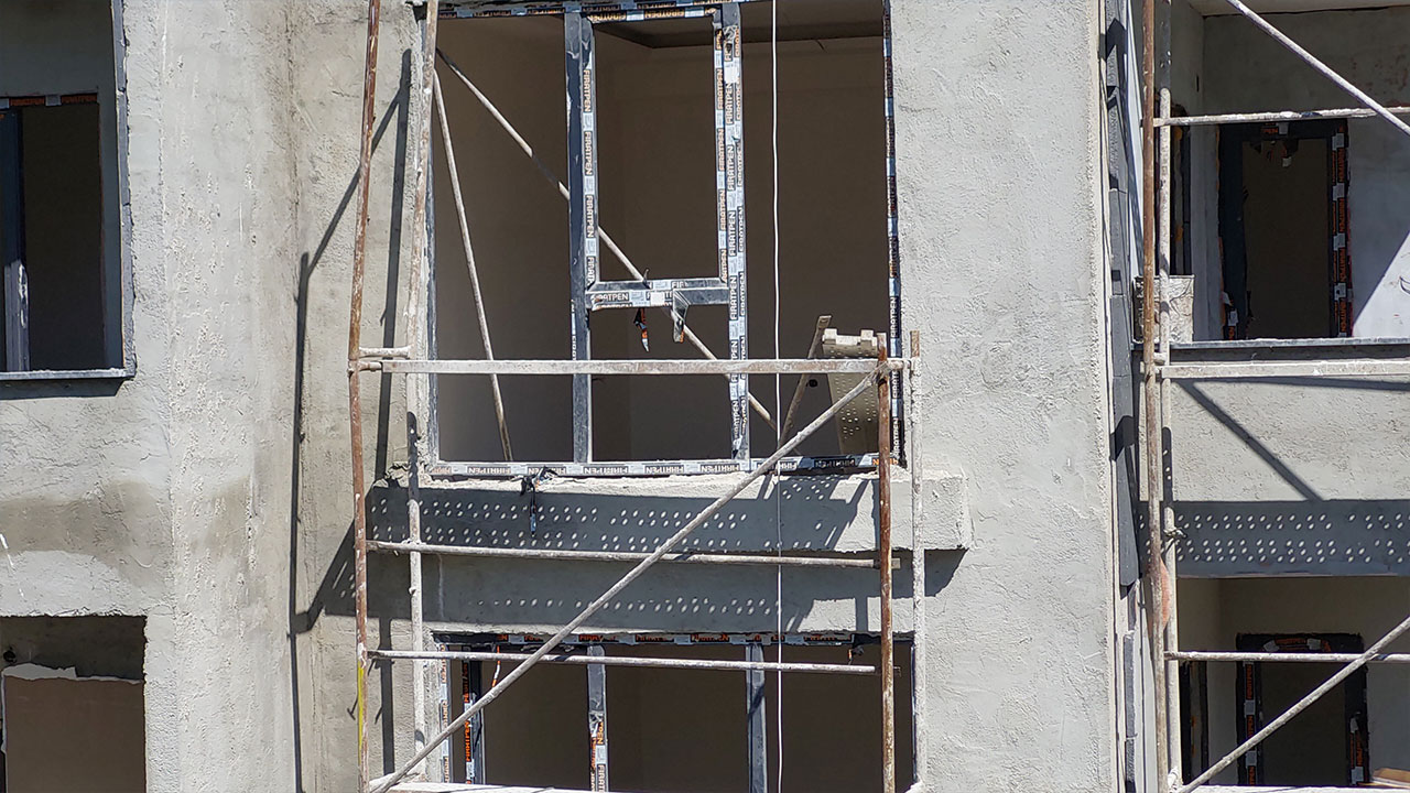 Foto - 8 katlı inşaatta facianın eşiğinden dönüldü