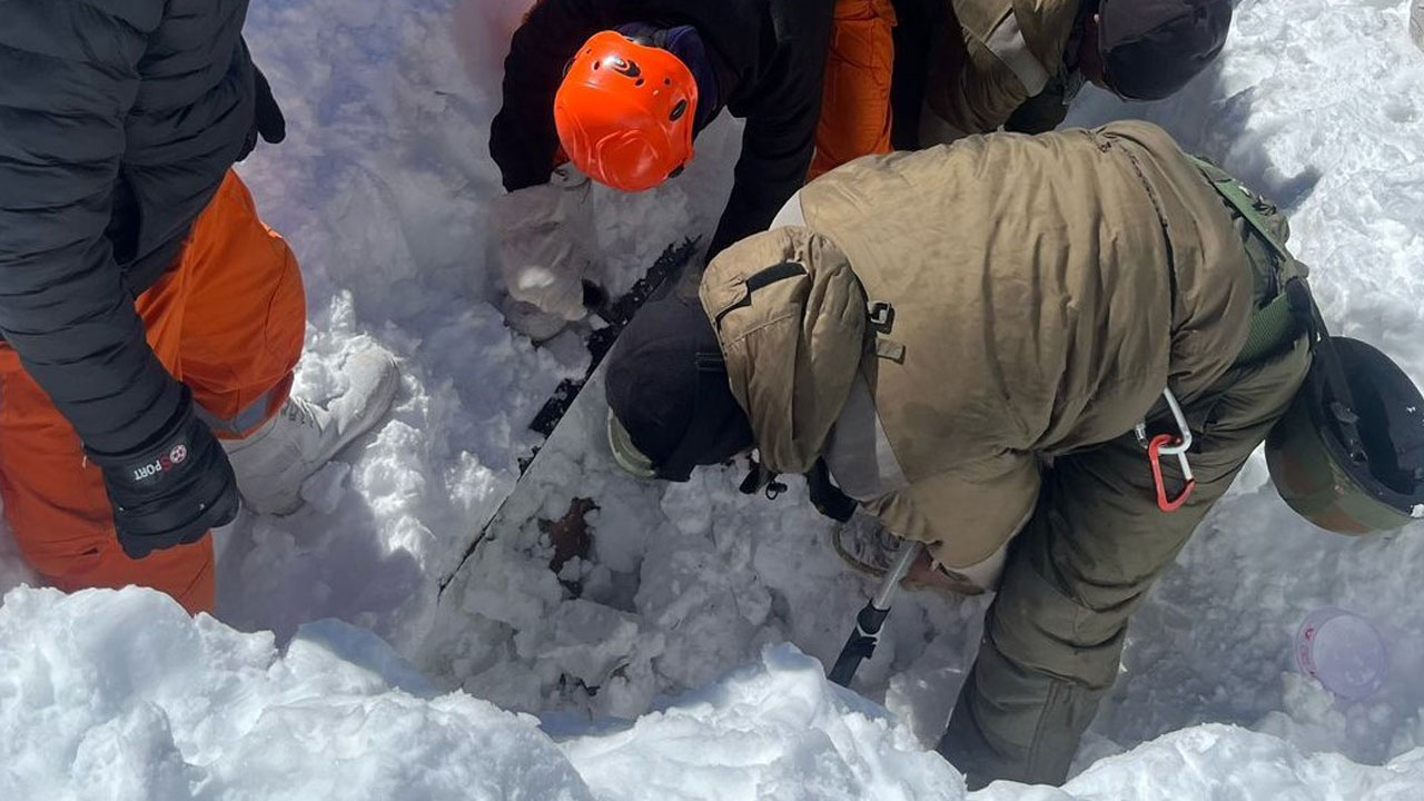 Foto - 8 kişi öldü! Himalayalar’da 60 saatlik can mücadelesi