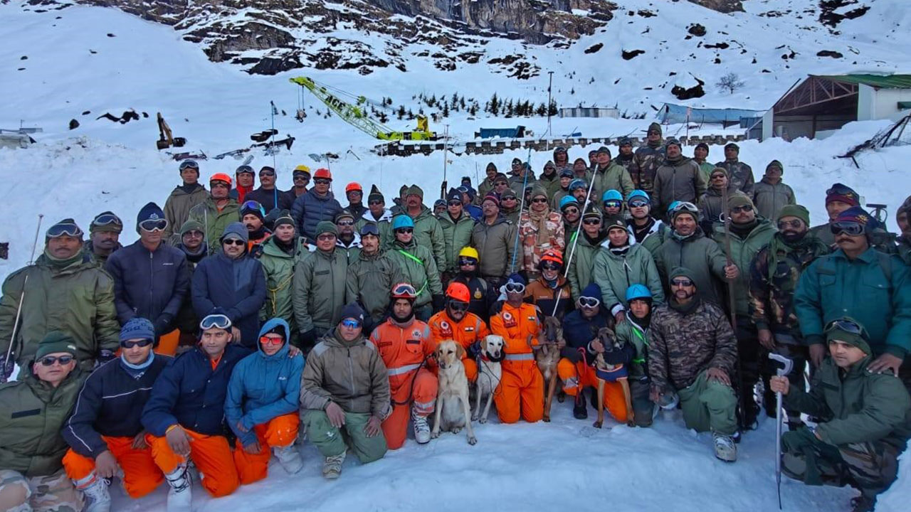 8 kişi öldü! Himalayalar’da 60 saatlik can mücadelesi