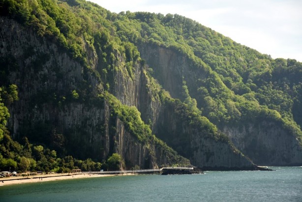 Foto - 80 milyon yıllık lav sütunlarına ziyaretçi yoğunluğu