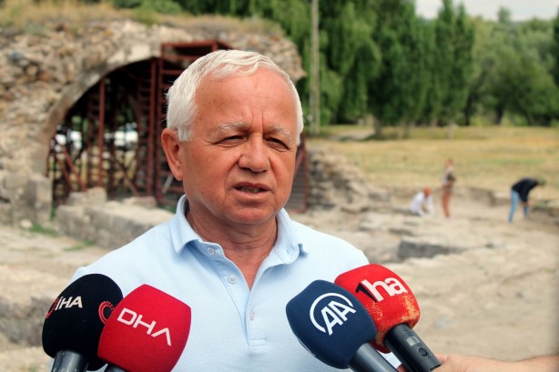 Foto - 800 yıllık Selçuklu Sarayı'nda heyecanlandıran keşif