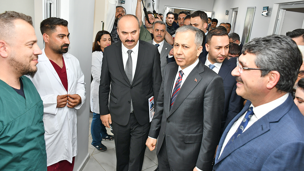 Foto - 81 ilde, 39 mülkiye başmüfettişi sahaya indi... Kusuru olan şimdi yandı... Sokak hayvanlarının tamamı toplanacak