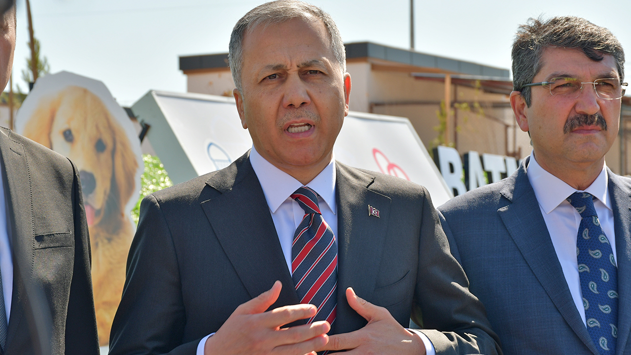 Foto - 81 ilde, 39 mülkiye başmüfettişi sahaya indi... Kusuru olan şimdi yandı... Sokak hayvanlarının tamamı toplanacak