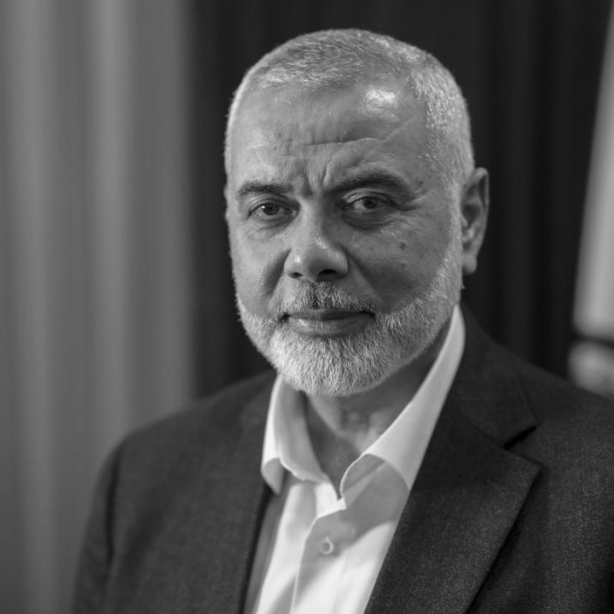 81 ilde Haniye için gıyabi cenaze namazı