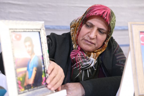 Foto - 857'nci gündeler! Diyarbakır anneleri evlatlarından vazgeçmiyor