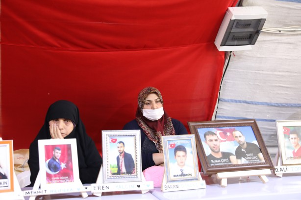 Foto - 857'nci gündeler! Diyarbakır anneleri evlatlarından vazgeçmiyor