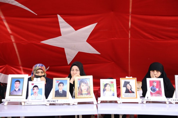 Foto - 857'nci gündeler! Diyarbakır anneleri evlatlarından vazgeçmiyor