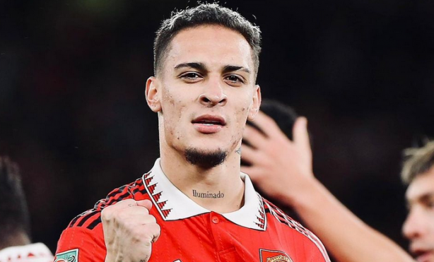 86 milyon sterlin'lik yıldız Kadıköy yolunda! Müthiş haber geldi… Mou ısrarla gelsin diyor