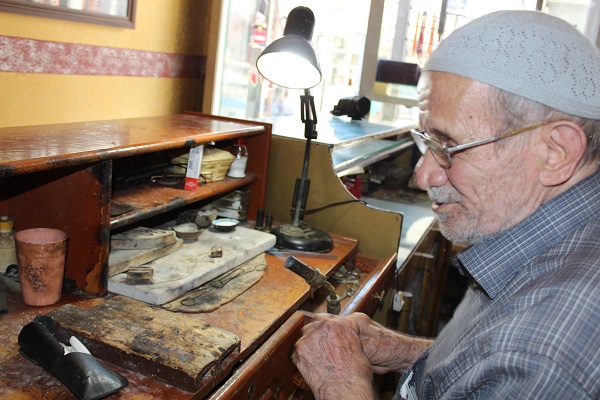 Foto - 88 yaşında 70 yıldır bu işi yapıyor! 