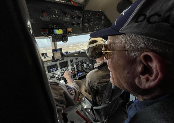 Foto - 88 yaşındaki Kıbrıs gazisi yeniden uçmanın heyecanını yaşadı