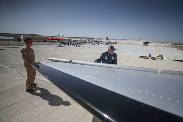 Foto - 88 yaşındaki Kıbrıs gazisi yeniden uçmanın heyecanını yaşadı