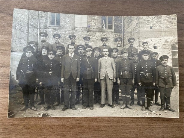 88 yıl önce çekilen fotoğrafı yeniden çektiler