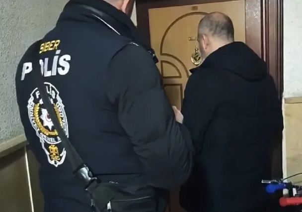 Foto - 9-15 yaş erkek çocuklarına oyun içinde müstehcen tuzak! Detaylar kan dondurdu