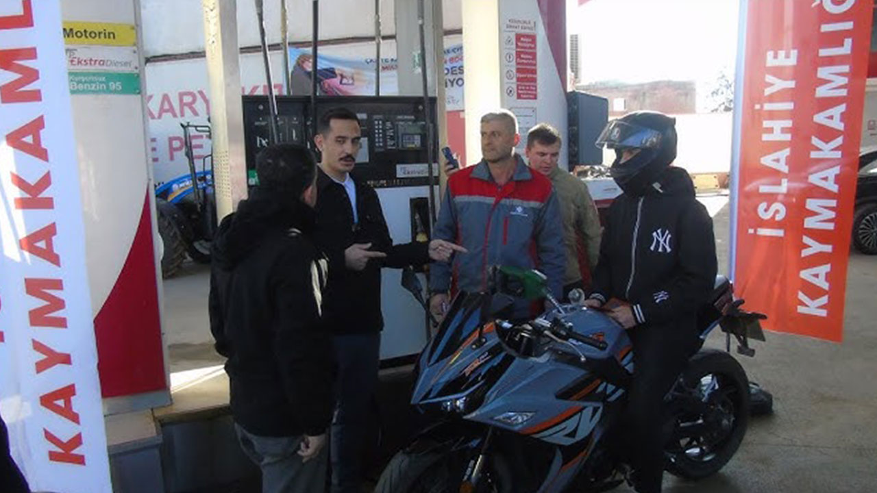 Foto - Motosiklet sürücülerine ucuz akaryakıt satışı resmen başladı! Sadece bir şart var