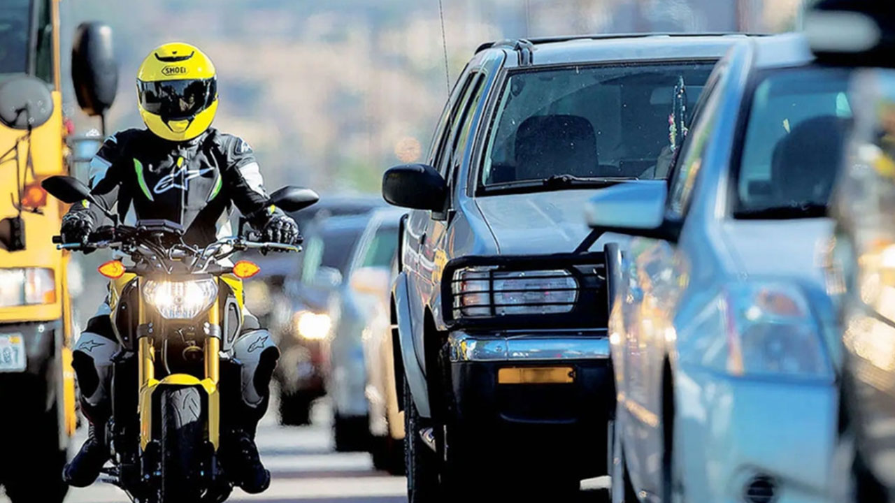 Foto - Motosiklet sürücülerine ucuz akaryakıt satışı resmen başladı! Sadece bir şart var