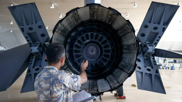 Foto - 9. Ana Jet Üssünde görevli baba oğul omuz omuza vererek vatana hizmet ediyor