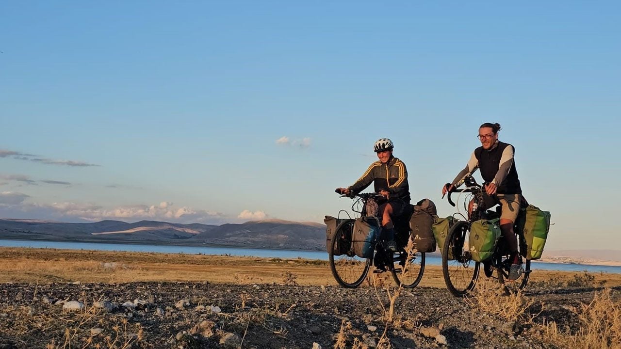 Foto - 9 bin 600 kilometre pedal çevirdiler! Fransız çiftin son durağı Adilcevaz
