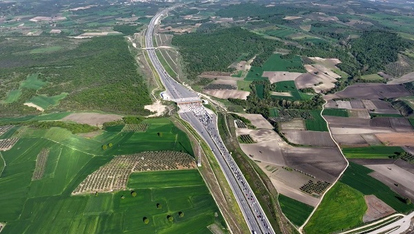Foto - 9 günlük sefa cefaya döndü! İstanbul’a dönüş yolu kilit