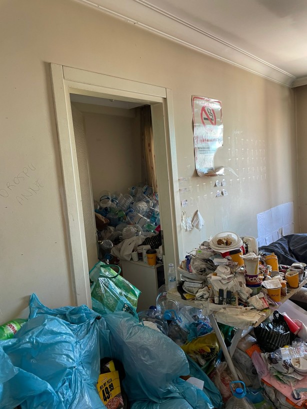 Foto - 9 yaşındaki çocuk çöp evde kilitli bulunmuştu! Vicdansız teyzesinin ilk ifadesi ortaya çıktı