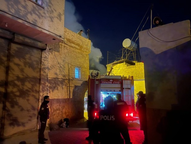 Foto - 9 yaşındaki kız çocuğunun cesedinin bulunduğu evde bir de yangın çıktı