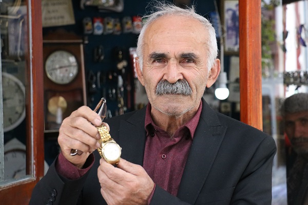 Foto - 9 yaşından beri bu işi yapıyor