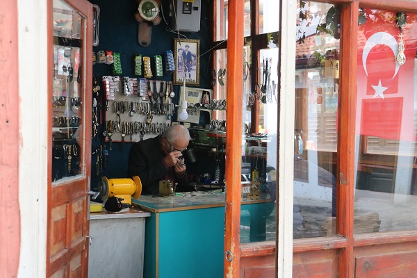 Foto - 9 yaşından beri bu işi yapıyor