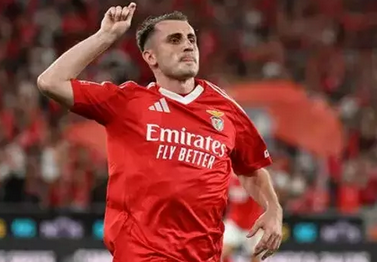 Foto - 90 dakika sonrası: Helal olsun size helal olsun! Taraftar sitem etti, ne yapıyoruz biz abi ya! Kerem fırtınası dinmiyor