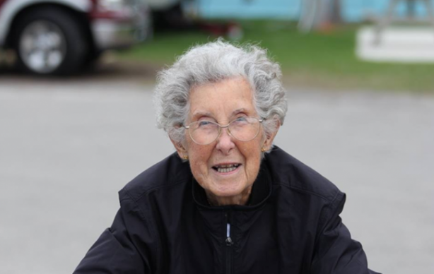 90 yaşında kanser olduğunu öğrendi ve bakın ne yaptı!