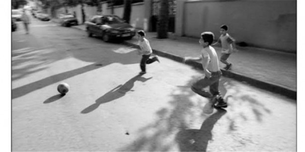 Foto - 90'lı yılların mahalle maçı kuralları