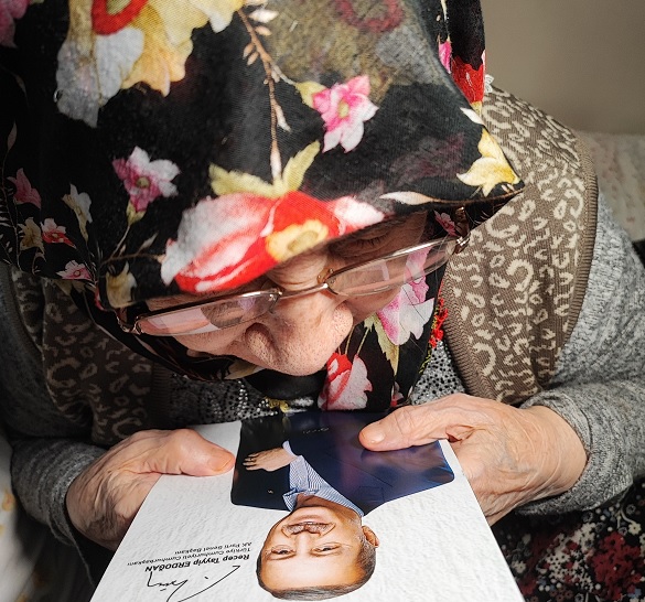 95 yaşındaki Latife ninenin en büyük isteği